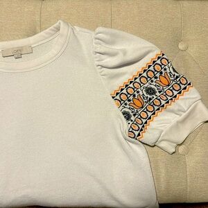 LOFT embroidered puff sleeve top